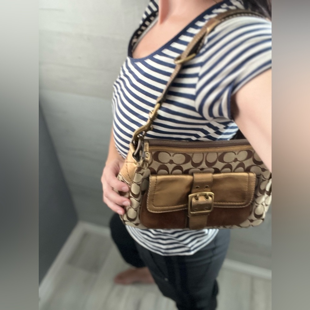 Vintage 2004 Fall Special Edition Coach Gold and Brown Shoulder Bag with Suede - Picture 12 of 12